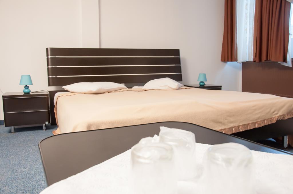Complex Anna BaileTusnad Kamer foto