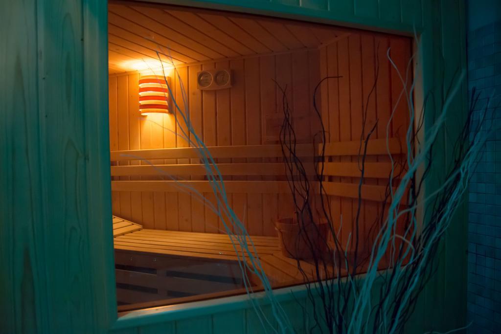 Complex Anna BaileTusnad Buitenkant foto