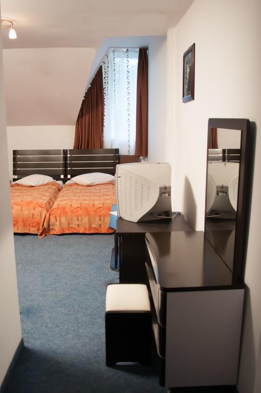 Complex Anna BaileTusnad Kamer foto